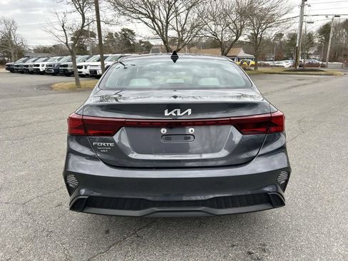 Certified 2023 Kia Forte LXS w/ LXS Technology Package image 4