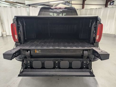 Used 2023 GMC Sierra 1500 Denali w/ Denali Reserve Package AWD/4WD image 29