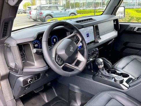 New 2026 Ford Bronco Badlands AWD/4WD image 6