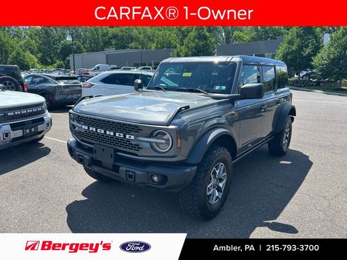 Certified 2025 Ford Bronco Badlands AWD/4WD image 1