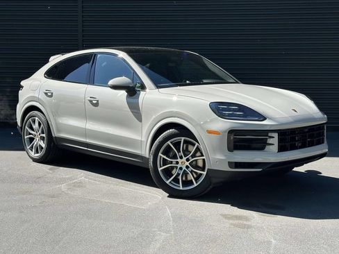 New 2026 Porsche Cayenne S AWD/4WD image 7