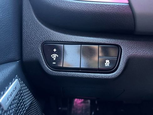 Used 2024 Kia Seltos SX image 21