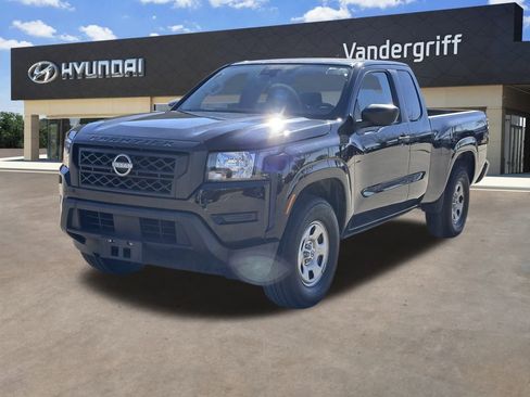 Used 2022 Nissan Frontier S image 8