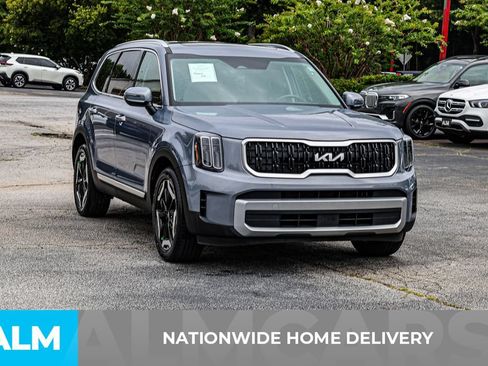 Used 2023 Kia Telluride EX w/ EX Captain's Chair Package AWD/4WD image 5