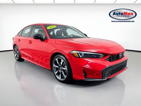 Used 2025 Honda Civic Sport Touring image 1