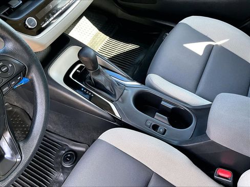 Certified 2024 Toyota Corolla LE FWD image 20