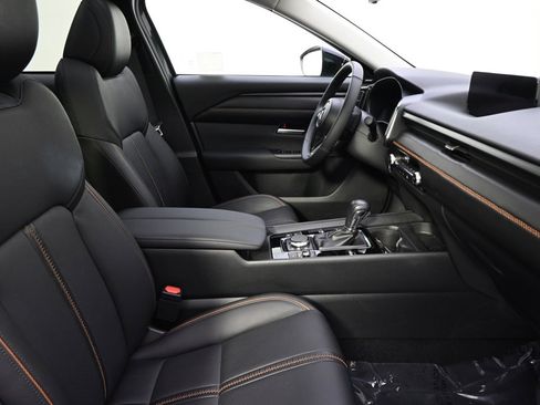 Used 2025 MAZDA CX-50 AWD 2.5 S w/ Weather Package image 16