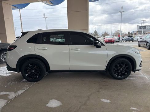 Certified 2024 Honda HR-V Sport image 6
