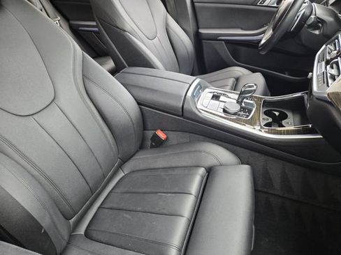 Used 2019 BMW X5 xDrive40i w/ Convenience Package AWD/4WD image 15