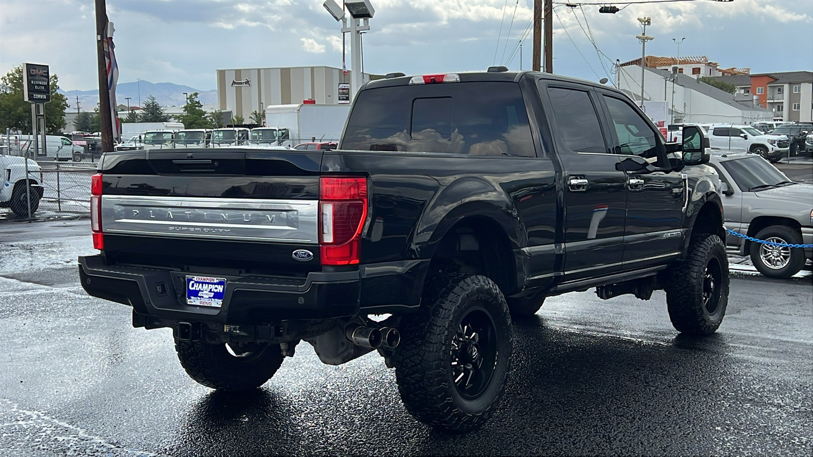 Used 2022 Ford F350 Platinum AWD/4WD image 5
