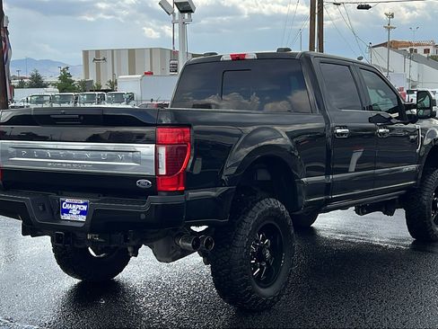 Used 2022 Ford F350 Platinum AWD/4WD image 5