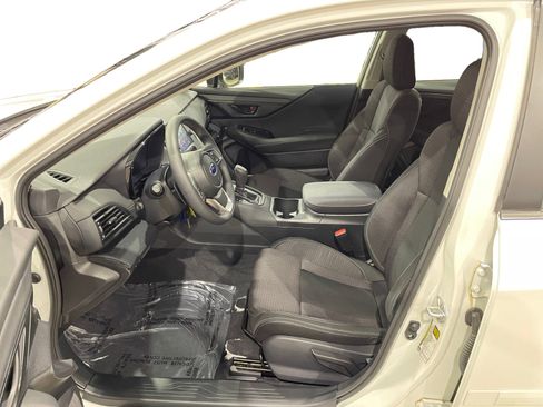 Certified 2025 Subaru Outback image 19