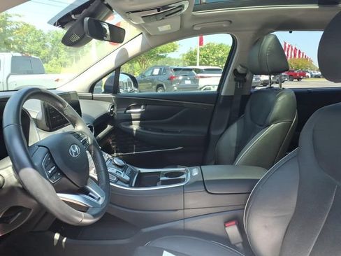 Used 2021 Hyundai Santa Fe SEL w/ Convenience + Premium Package AWD/4WD image 5