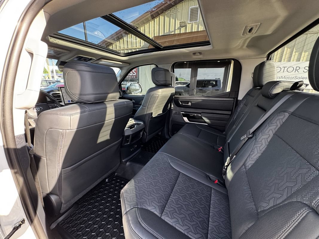 Used 2022 Toyota Tundra Limited AWD/4WD image 43