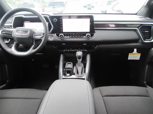New 2026 GMC Canyon Elevation w/ Convenience Package RWD image 14