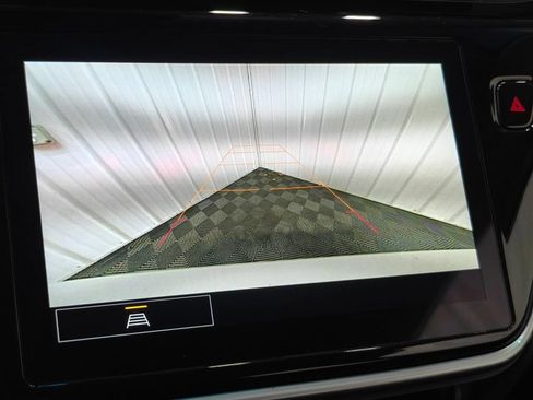 Used 2023 Chevrolet Bolt LT w/ Driver Confidence Package FWD image 7