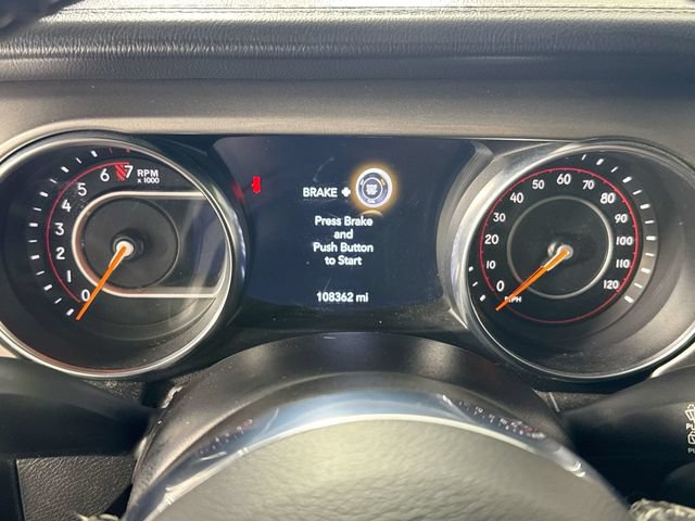 Used 2020 Jeep Wrangler Unlimited Sahara AWD/4WD image 15