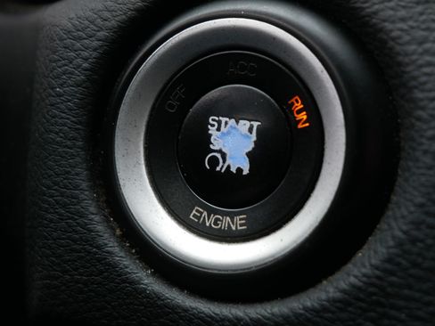 Used 2015 Dodge Durango SXT w/ Blacktop Package AWD/4WD image 26