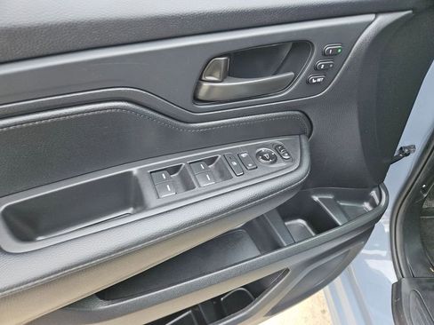 Used 2025 Honda Odyssey Sport-L image 15
