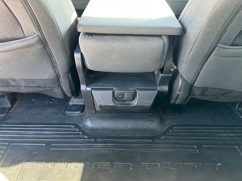 Used 2024 Ford F350 XLT image 24