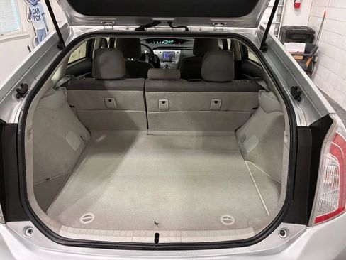 Used 2012 Toyota Prius Two image 23