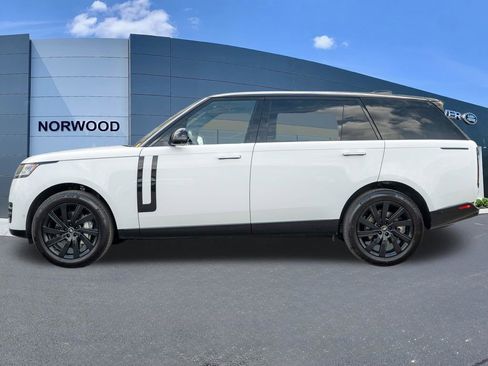 Certified 2025 Land Rover Range Rover Long Wheelbase SE AWD/4WD image 7