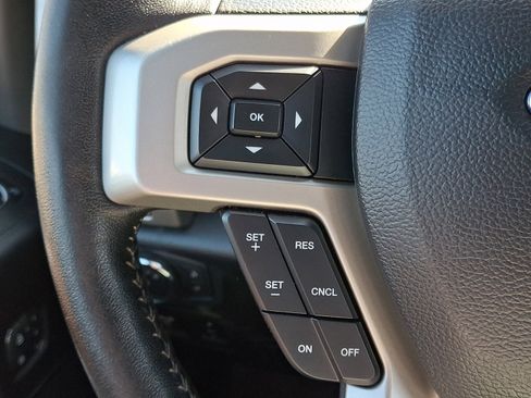 Used 2019 Ford F150 Lariat w/ Equipment Group 501A Mid image 20