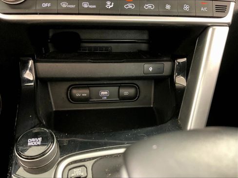 Used 2021 Kia Seltos EX AWD/4WD image 16