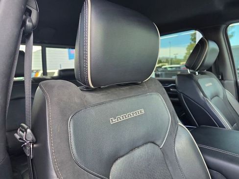 Used 2019 RAM 1500 Laramie image 18