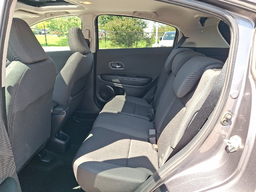Used 2021 Honda HR-V EX image 10