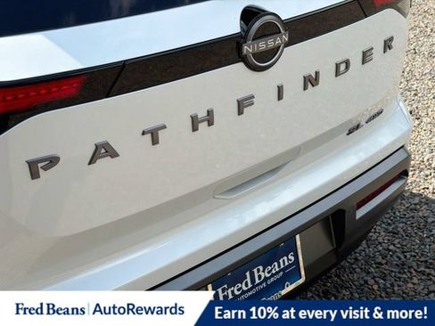 New 2026 Nissan Pathfinder SL AWD/4WD image 23