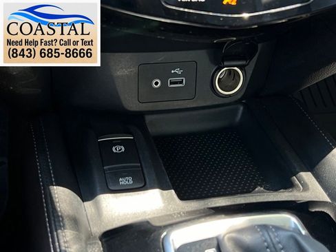 Used 2019 Nissan Rogue SL w/ Premium Package FWD image 42