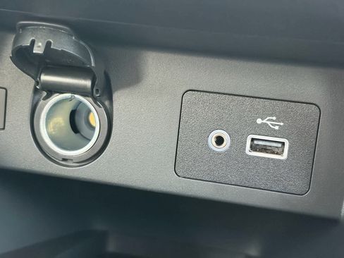 New 2025 Nissan Versa SV w/ Trunk Package image 26