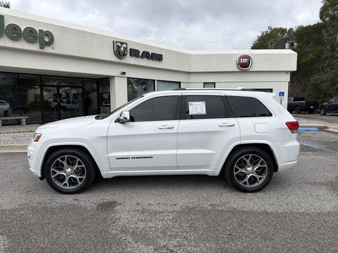 Used 2020 Jeep Grand Cherokee Overland image 8