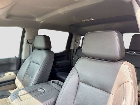 Used 2021 GMC Sierra 1500 SLT RWD image 12