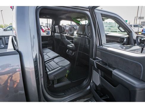 Used 2024 Ford F150 Platinum w/ FX4 Off-Road Package image 26