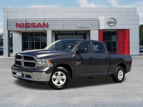 Used 2019 RAM 1500 Classic SLT RWD image 1