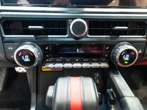Certified 2025 Toyota 4Runner TRD Pro AWD/4WD image 33