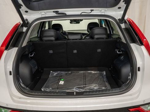 New 2026 Kia Niro SX image 6