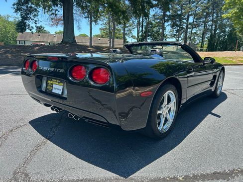 Used 2002 Chevrolet Corvette Convertible w/ Preferred Equipment Group2 RWD image 5