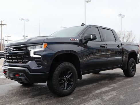 Used 2022 Chevrolet Silverado 1500 LT Trail Boss w/ LT Trail Boss Premium Package image 11