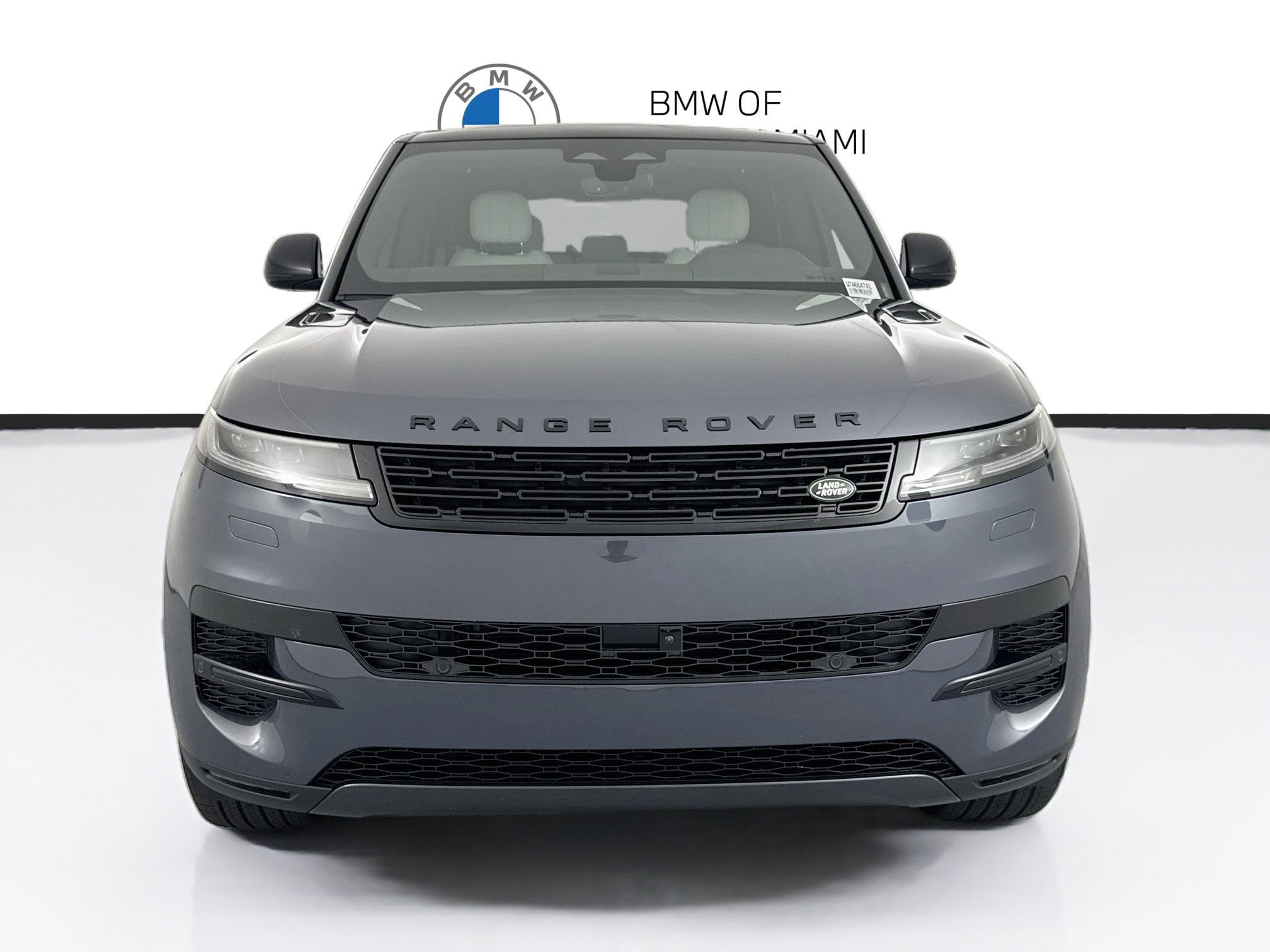 Used 2026 Land Rover Range Rover Sport SE AWD/4WD image 2