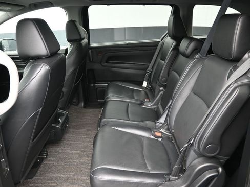 Used 2021 Honda Odyssey EX-L image 25