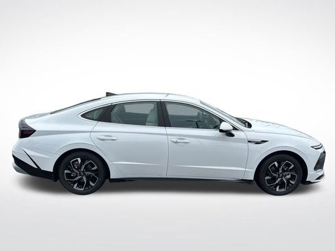Used 2025 Hyundai Sonata SEL AWD/4WD image 8