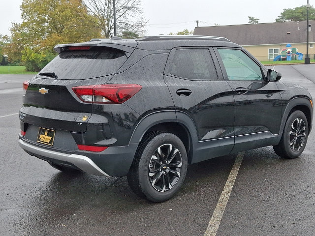 Used 2023 Chevrolet TrailBlazer LT FWD image 4