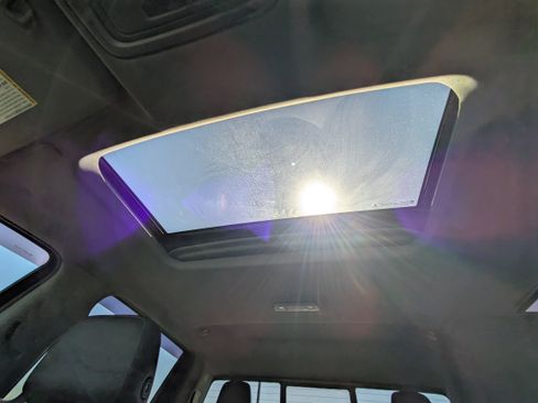 Used 2019 GMC Sierra 1500 SLT w/ SLT Premium Plus Package image 27