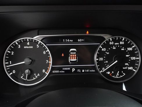 Used 2025 Nissan Pathfinder S image 21