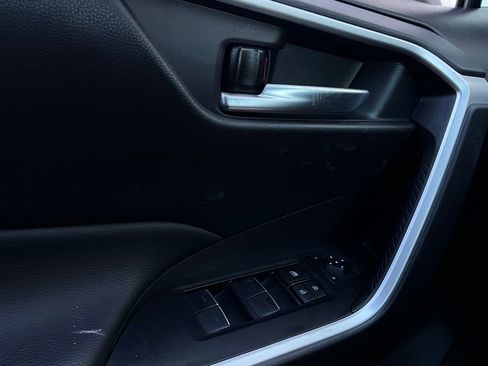 Used 2025 Toyota RAV4 XLE w/ Weather Package image 21