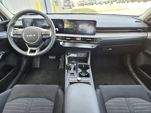 Used 2025 Kia K5 LXS FWD image 15