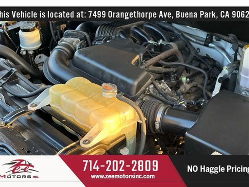 Used 2015 Nissan NV 2500 SV image 39